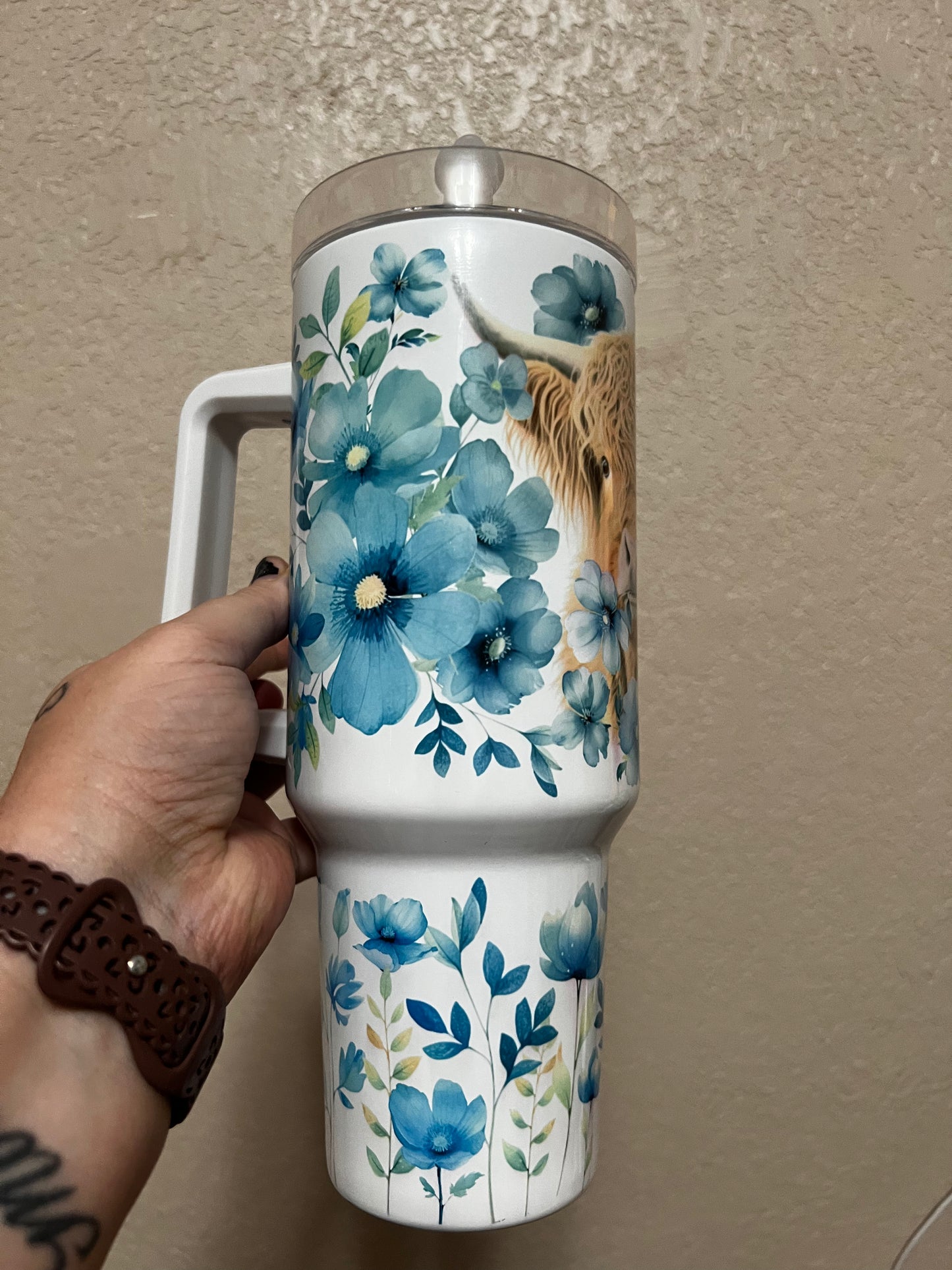 Blue Flower Moo 40oz Handle Tumbler